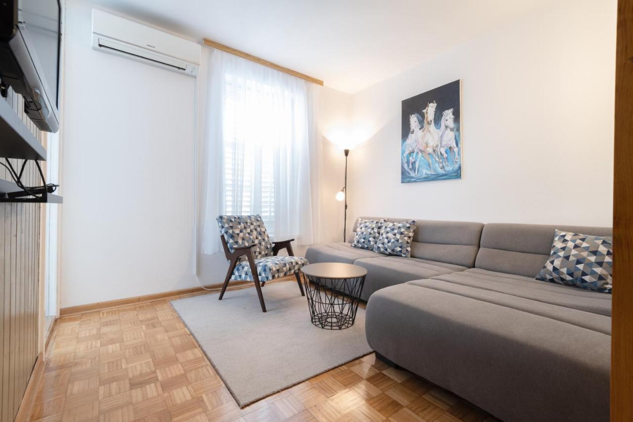 Apartman Vito Neum Zewnętrze zdjęcie